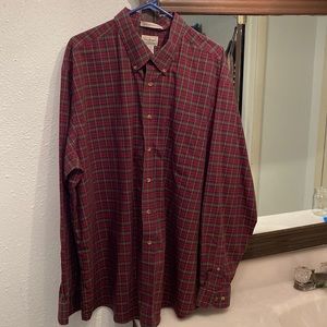 LL Bean mens button down long sleeve shirt